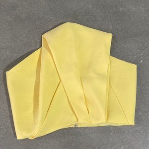 Twisted crop top. BNWT